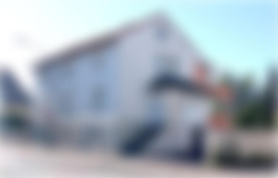 Öffentliche Bildvorschau: Zweifamilienhaus in Nidda
