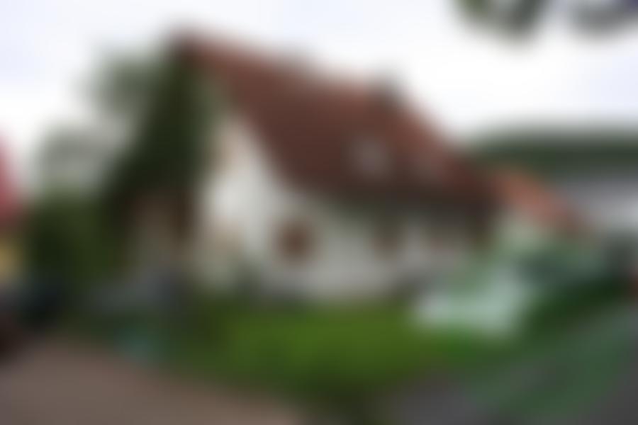 Öffentliche Bildvorschau: Einfamilienhaus, Garage in Leutenbach