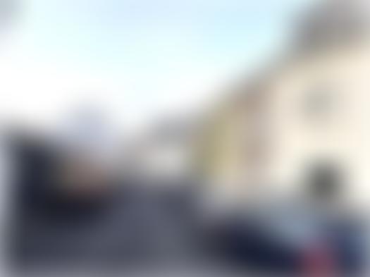 Zweifamilienhaus, Garage in 51061 Köln — Zwangsversteigerung am Amtsgericht Köln - Aufnahme 2 von 5