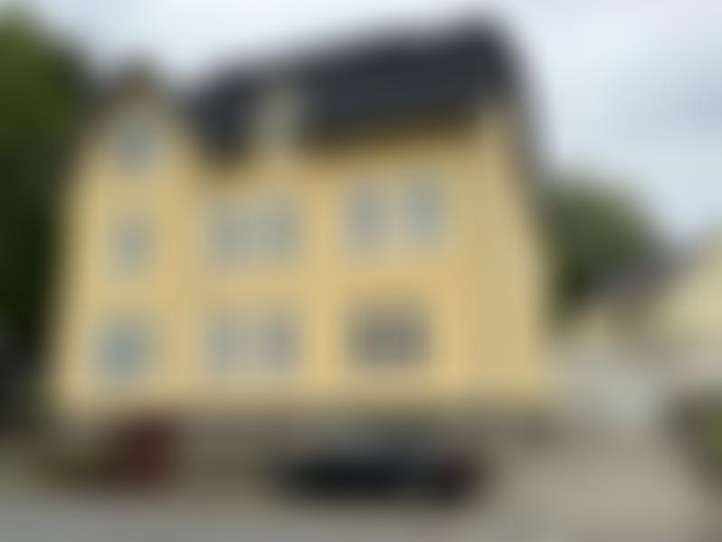 Mehrfamilienhaus in 09221 Neukirchen — Zwangsversteigerung am Amtsgericht Chemnitz - Aufnahme 2 von 10